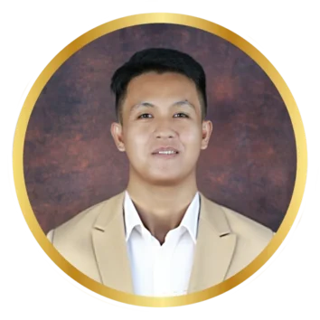Senior Photo Editor