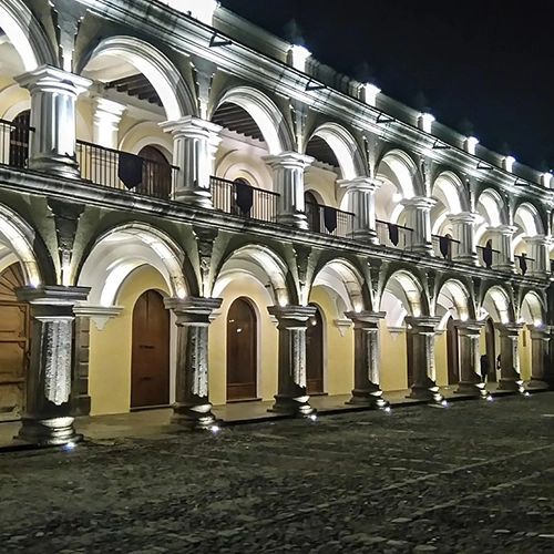 Antigua, Guatemala, Tourism