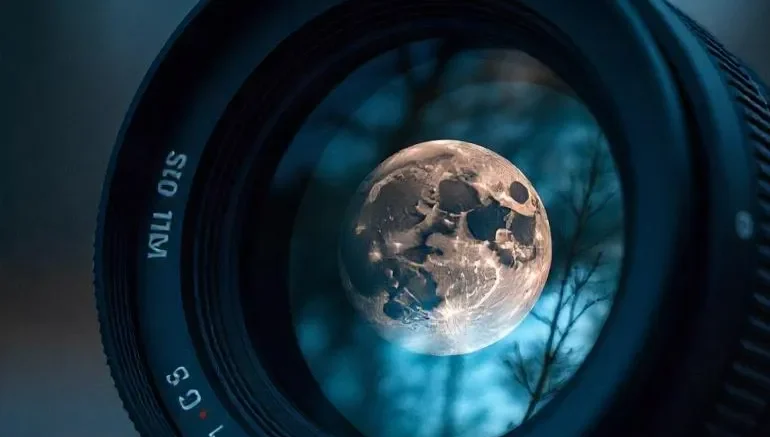 Best Canon Lenses for Taking the Perfect Moon