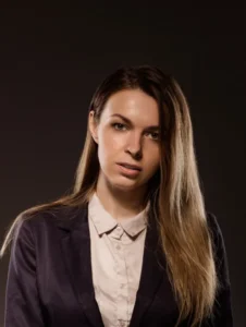 Common Headshot Cropping Mistakes