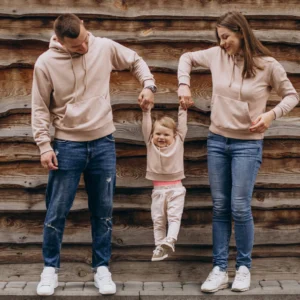 Coordinating Outfit Ideas for Family Photos