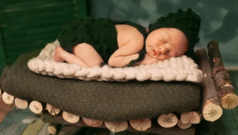 Newborn Photography and Photo Editing Trends for 2024 Newborn Photography and Photo Editing Trends for 2024