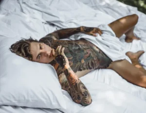 Pose 6: The Sexy Boudoir Bed Lounging Pose