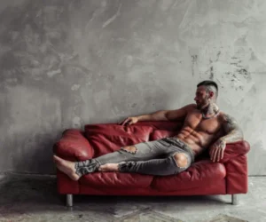 Pose 1: The Classic Sexy Boudoir Reclining Pose