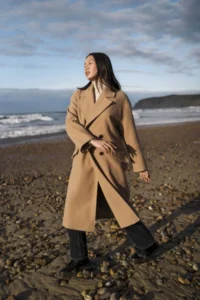 The Trench Coat Every Woman Needs - wardrobe styles