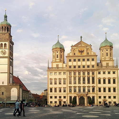 Augsburg, Town hall square, Pearl tower