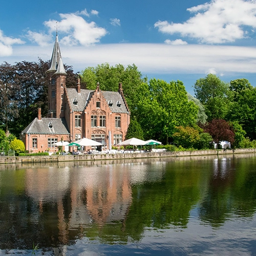 Bruges, Minnewater, Castle