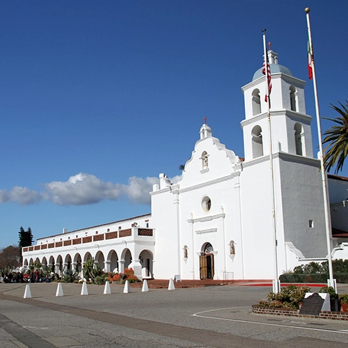 Church, San diego, Architecture