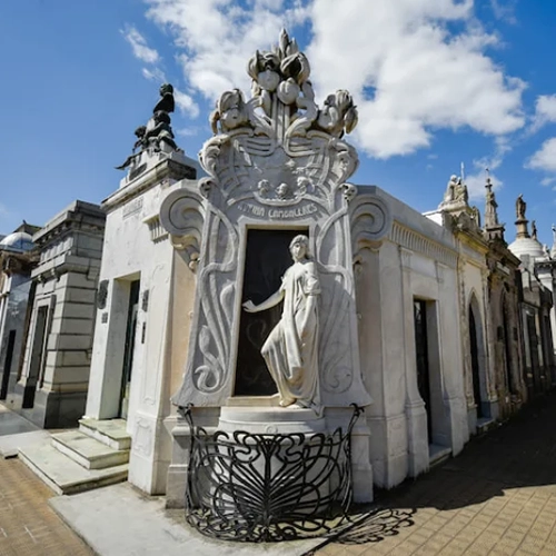 La Recoleta Cemetery