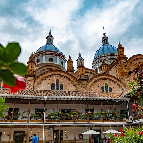 Cathedral, Basin, Ecuador