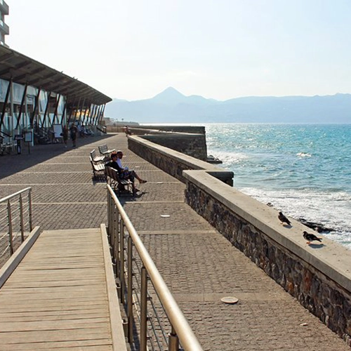 Heraklion waterfront walkway
