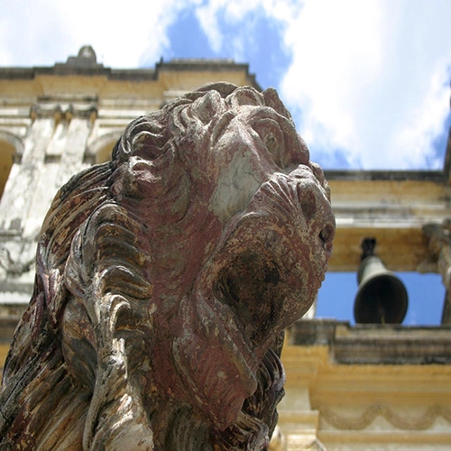 Leon, Nicaragua, Travel