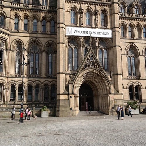 Manchester, Albert square, Manchester city council