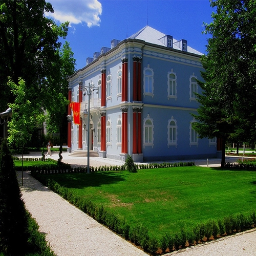 Montenegro, Palace, Blue