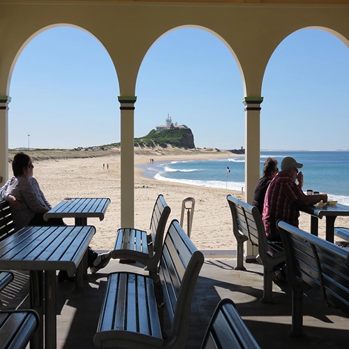 Newcastle beach, Nobbys beach, Nobbys lighthouse