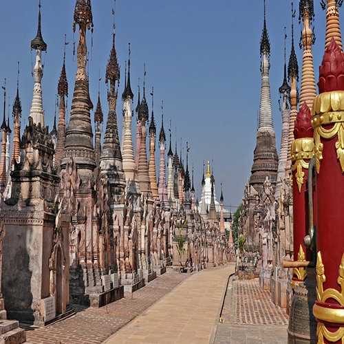 Pagoda kakku, Stupas, Burma