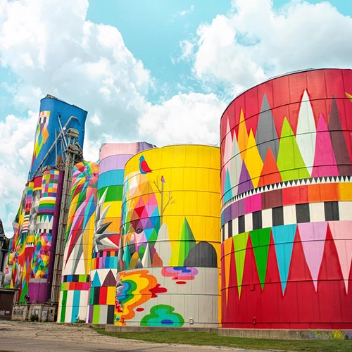 Painted silos, Saginaw, Colorful