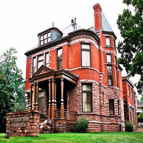 Pettigrew Home & Museum