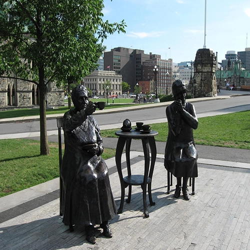 Statue, Ottawa, The famous five