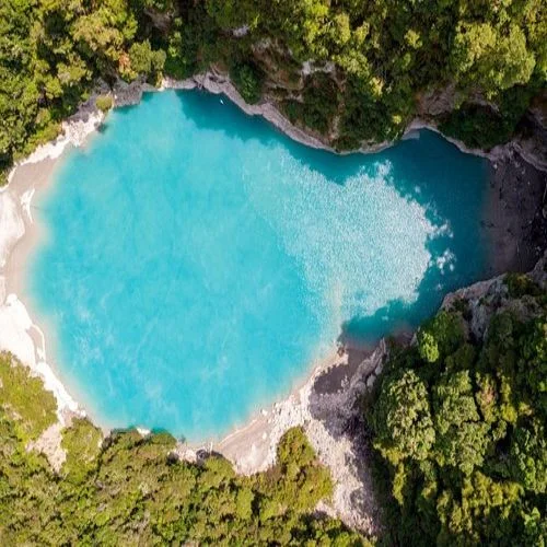 inferno crater at waimangu