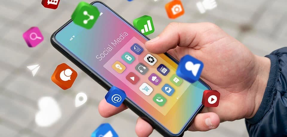 benefits of social media