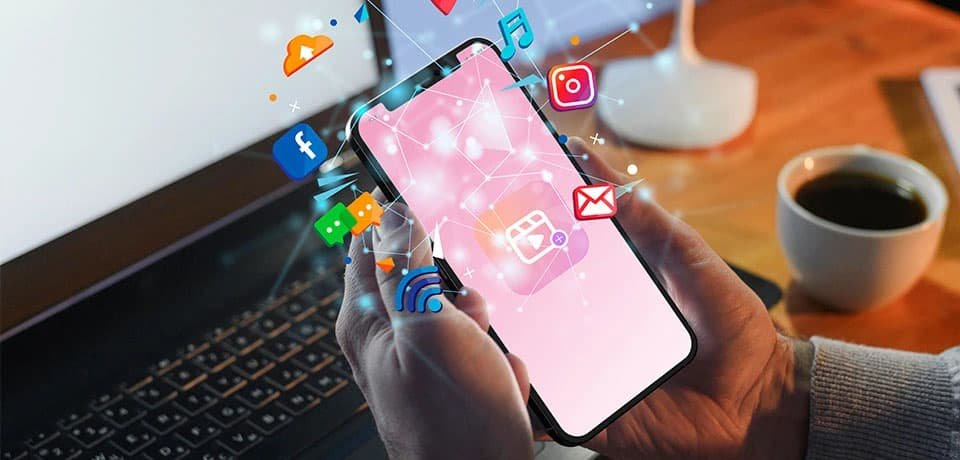 benefits of social media